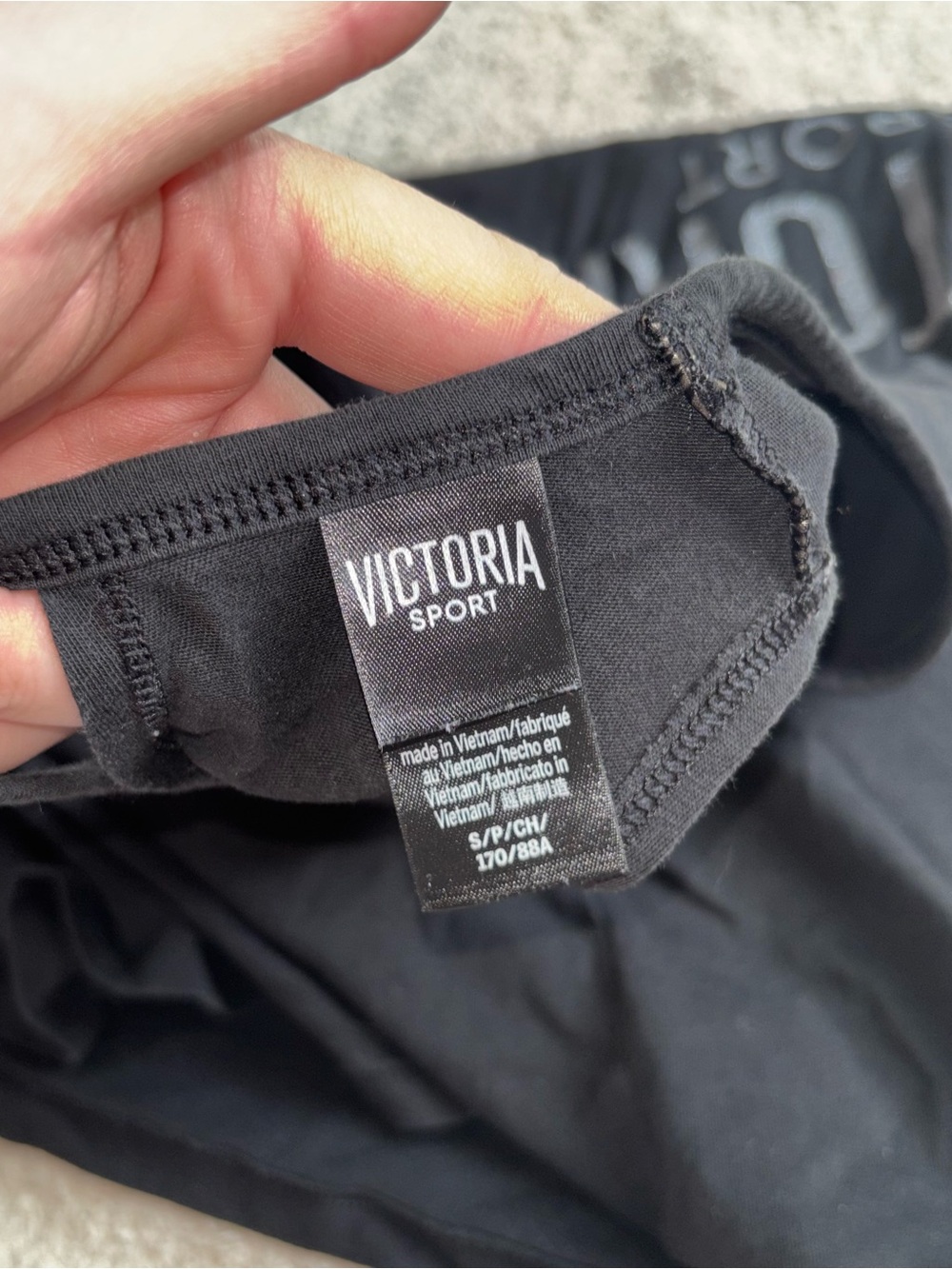 Victoria’s Secret black workout tank size small - Picture 4 of 4